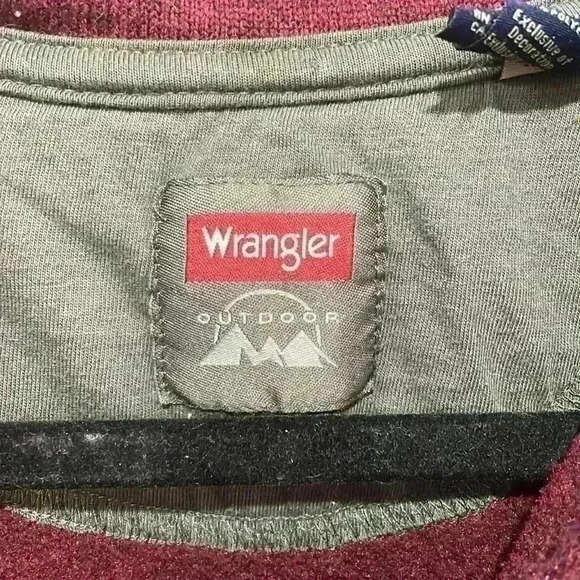 Wrangler 3/4 zip pullover red fleece size large - Picture 3 of 5